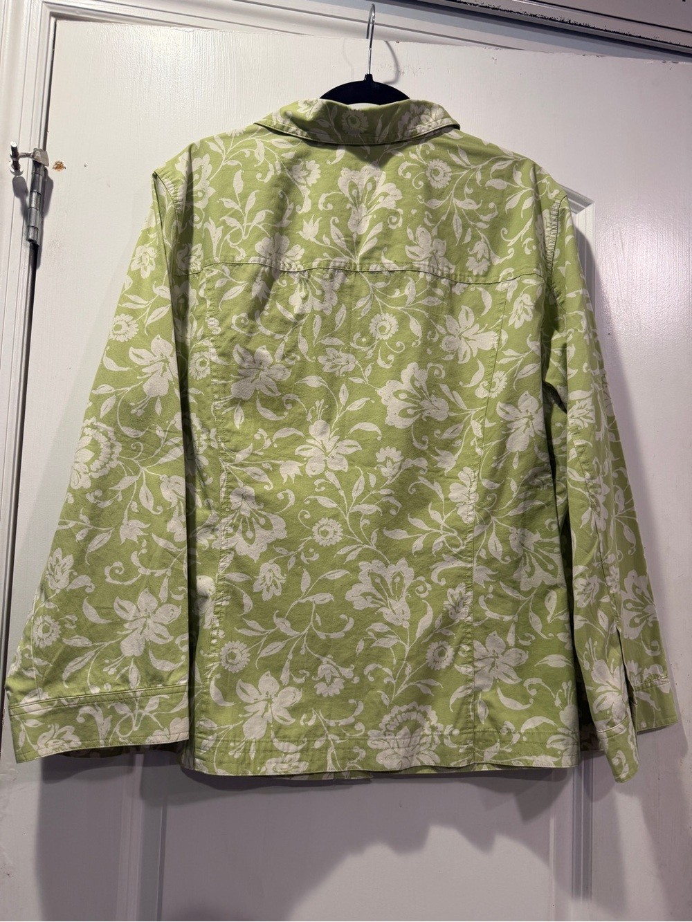 Sigrid Olsen Light Green Floral Button-Front Shirt - Picture 4 of 4